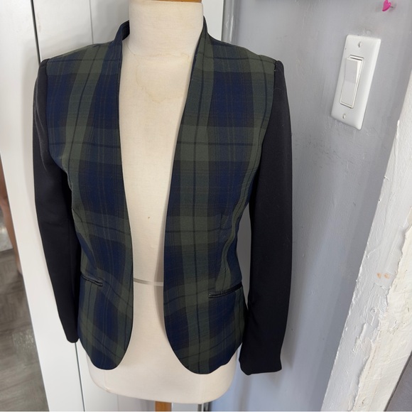 H&M | plaid blazer size 8 - Picture 5 of 6